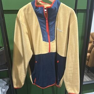 Columbia Men’s Gold and Blue Jacket